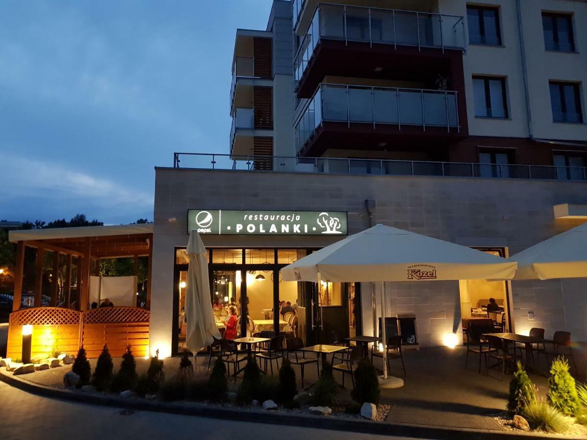 Apartament Pomaranczowy Z Basenem,Sauna-Blisko Morza. Kołobrzeg Exteriör bild
